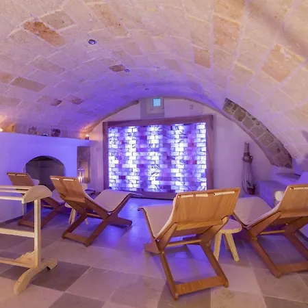 Masseria La Tofala Benessere & 4* 科佩尔蒂诺