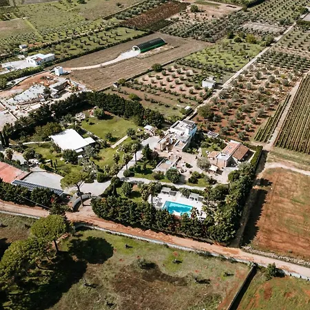 Masseria La Tofala Bed & Breakfast