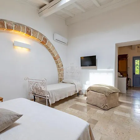 Masseria La Tofala *